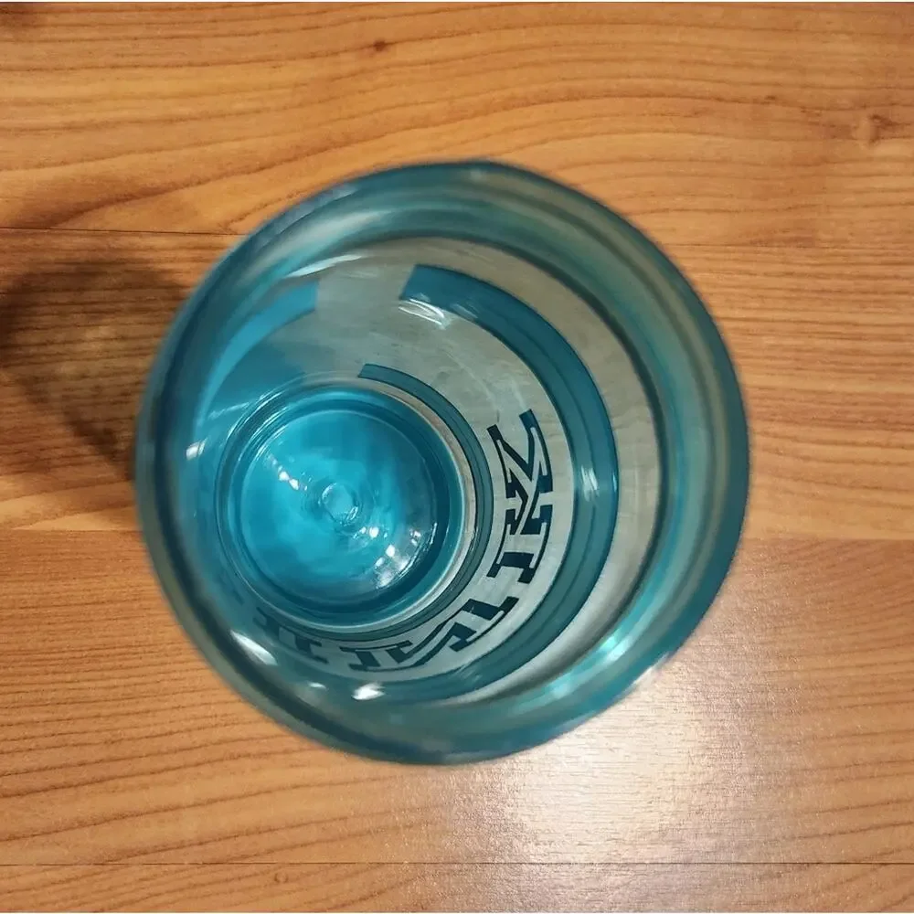 PINK VS Torquise Tumbler Like New!